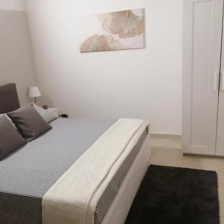 Clemamhouse Apartment
